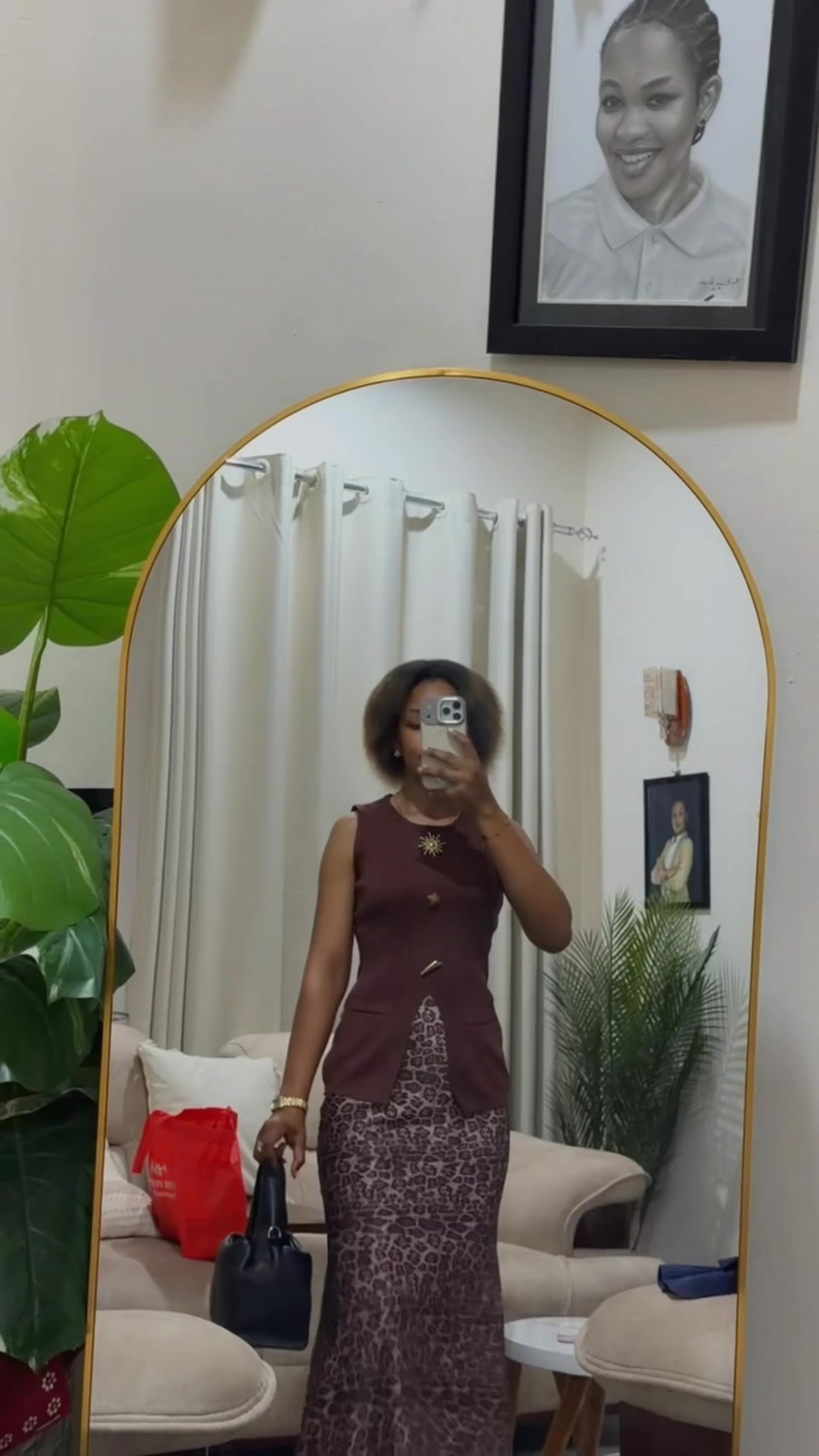 @Ms_b.erth