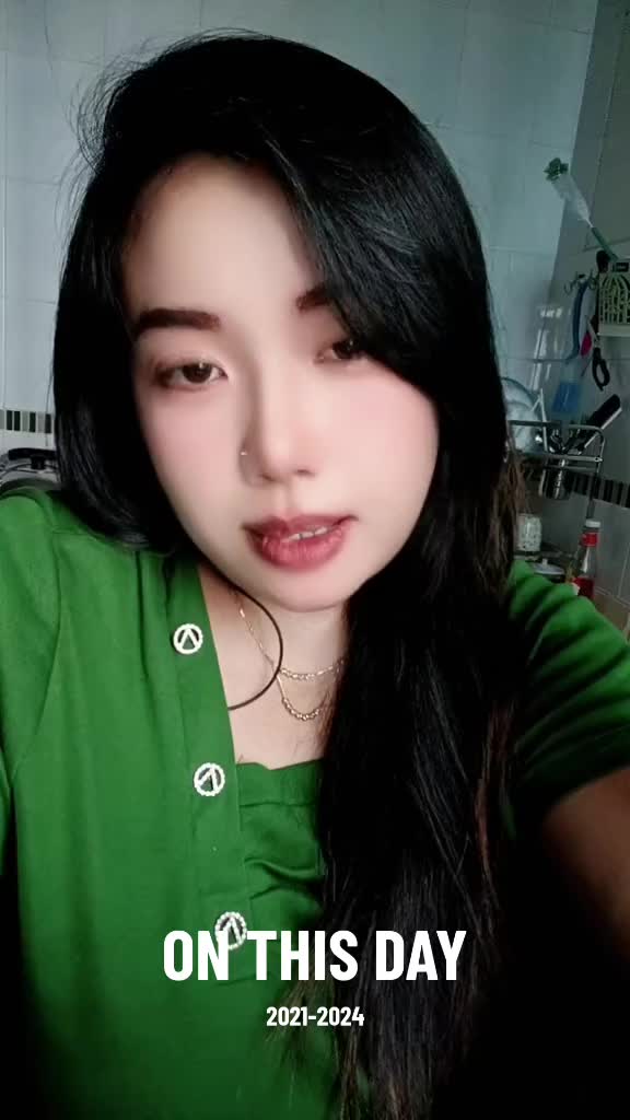 @airin lover gadis leo