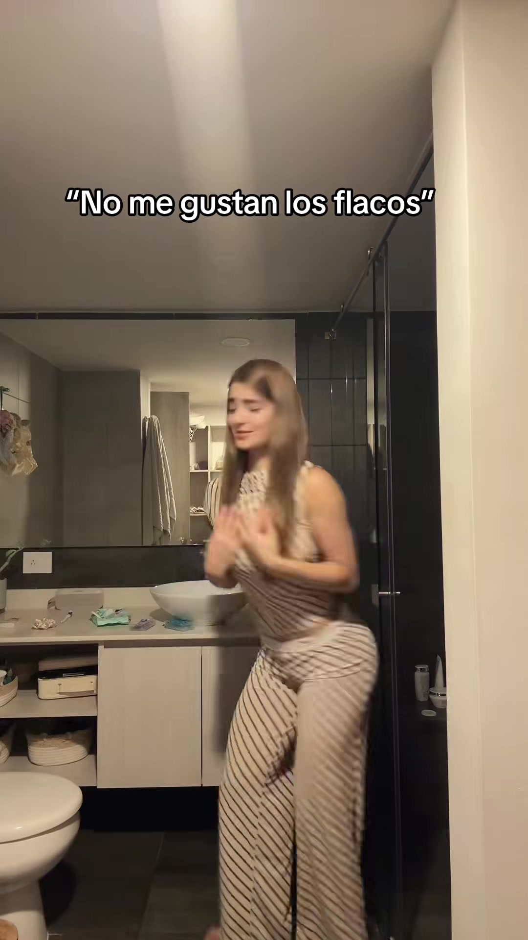 @LAURA SAHAR