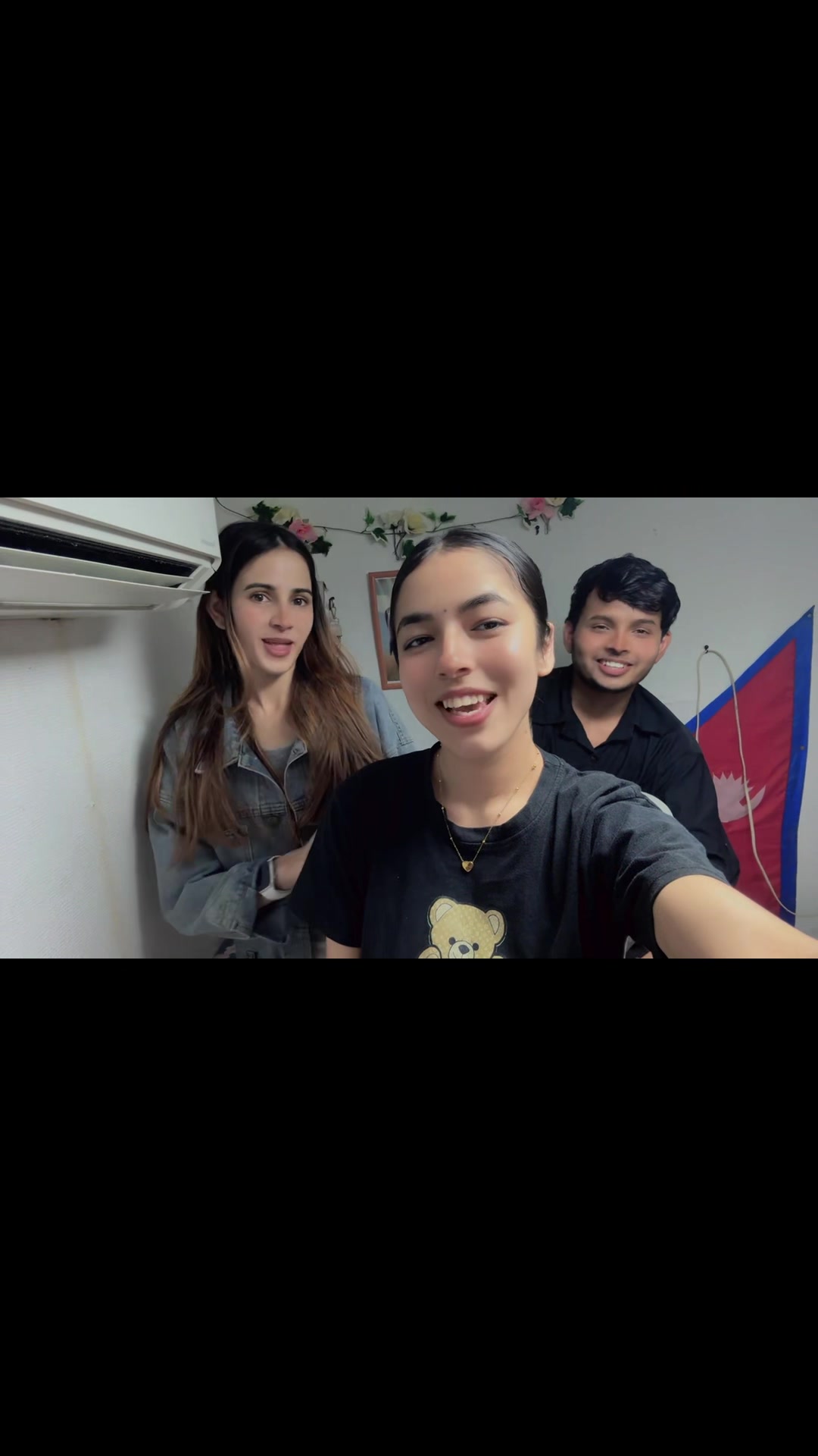 @Indira 🇳🇵🇯🇵