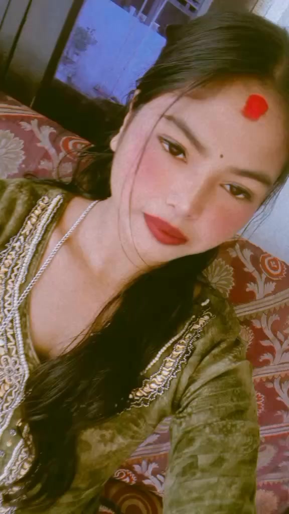 @Aasha Mandal 💋😘🕊️🎀