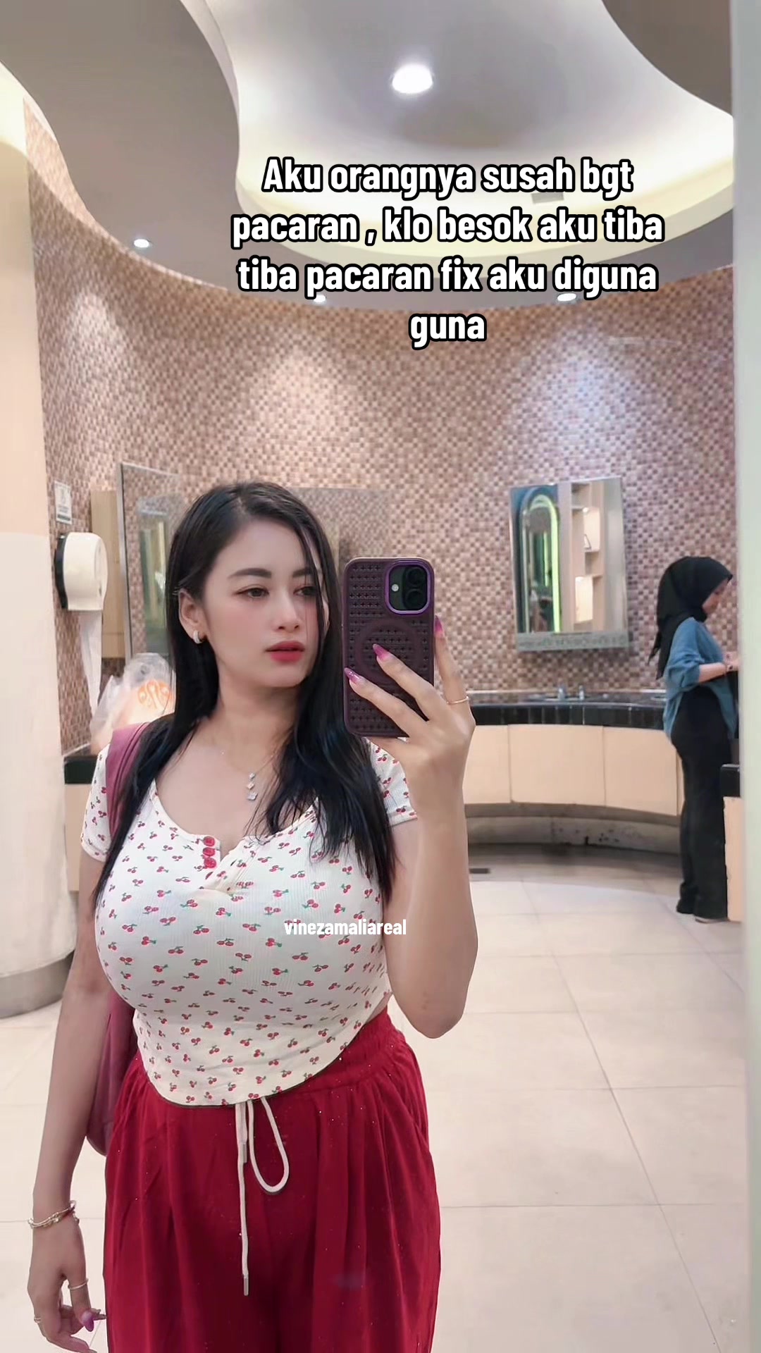 @VinezAmalia