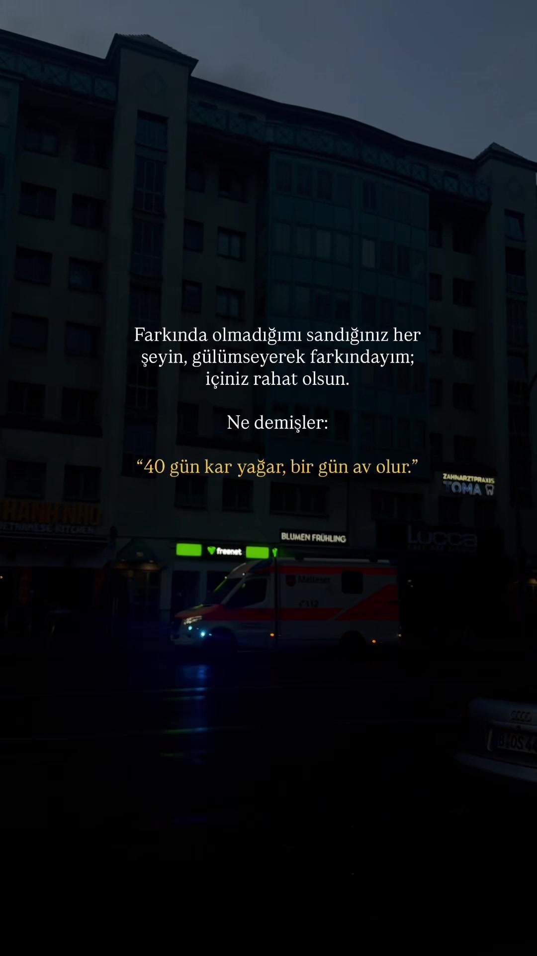 @𝓜.