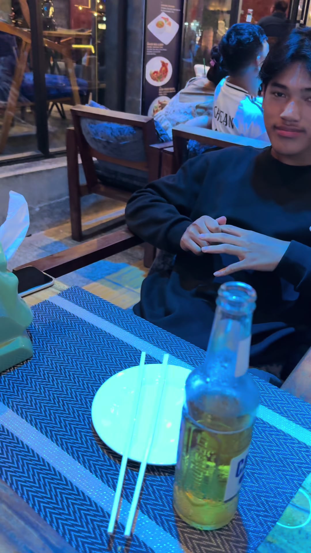 @ម៉ាក់ម៉េងឡុង ម៉េងលី