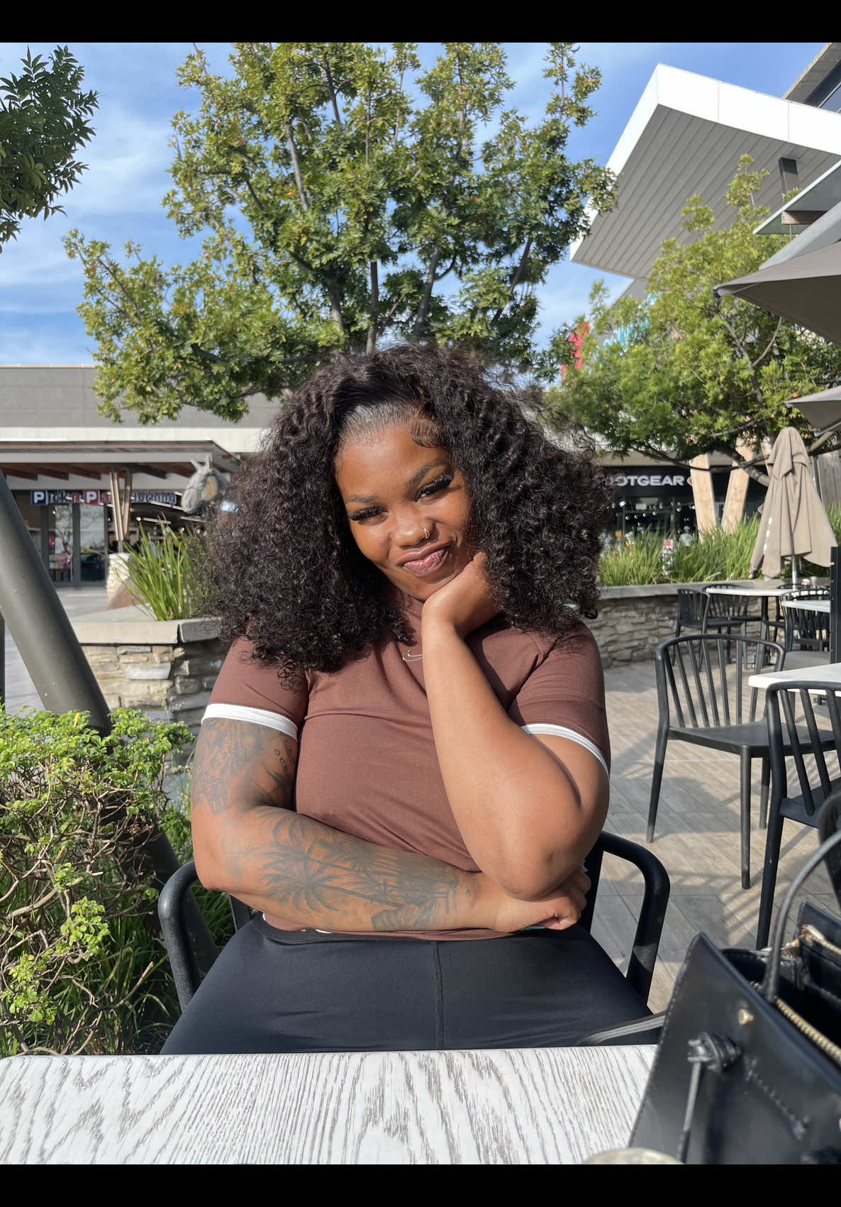 @MfekaXolisile