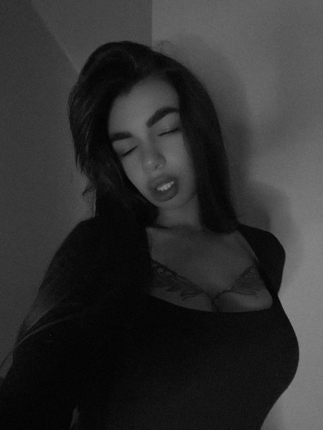 @Alina🦋✨