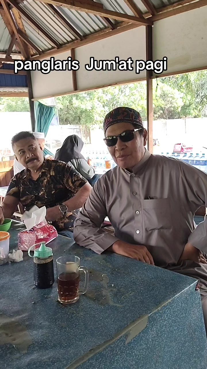 @warung katupat acil ella