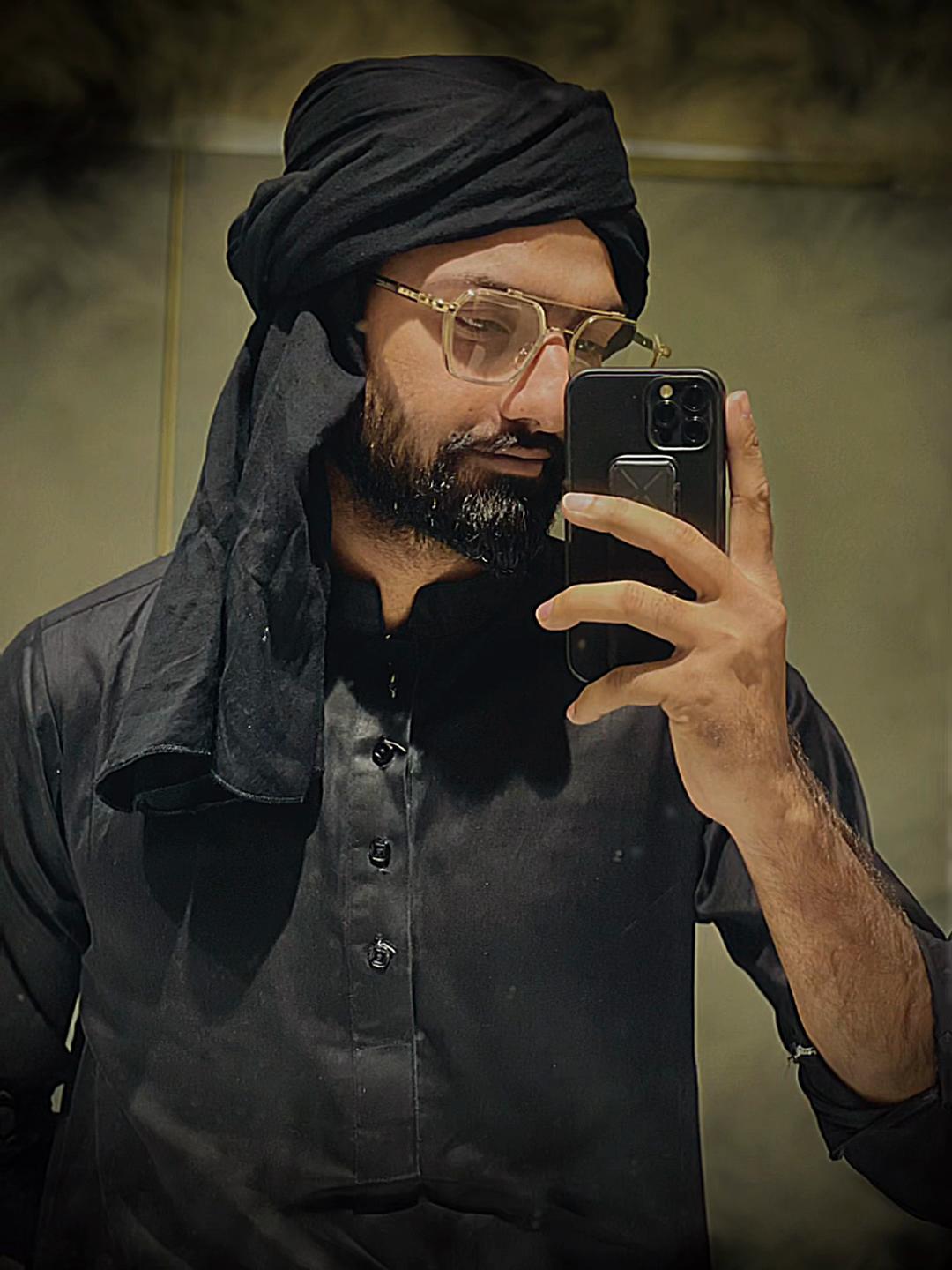 @👑چوہدری عبداللہ وڑائچ 👑