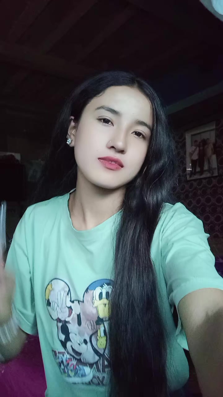 @Bomjan_Ganga💟✨