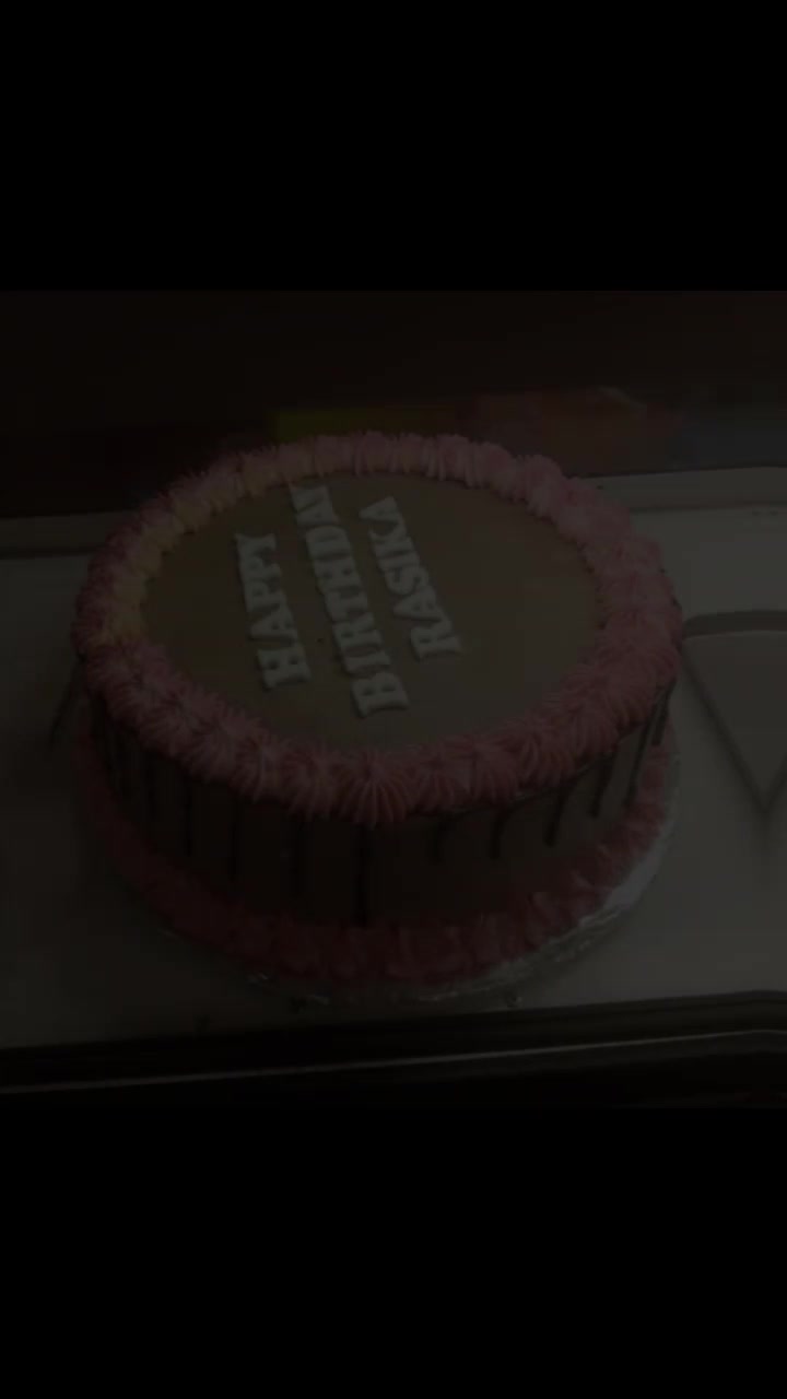 @Vaishu & Sri cakes