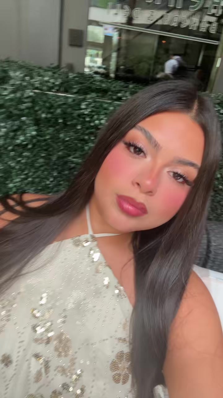 @Valentina