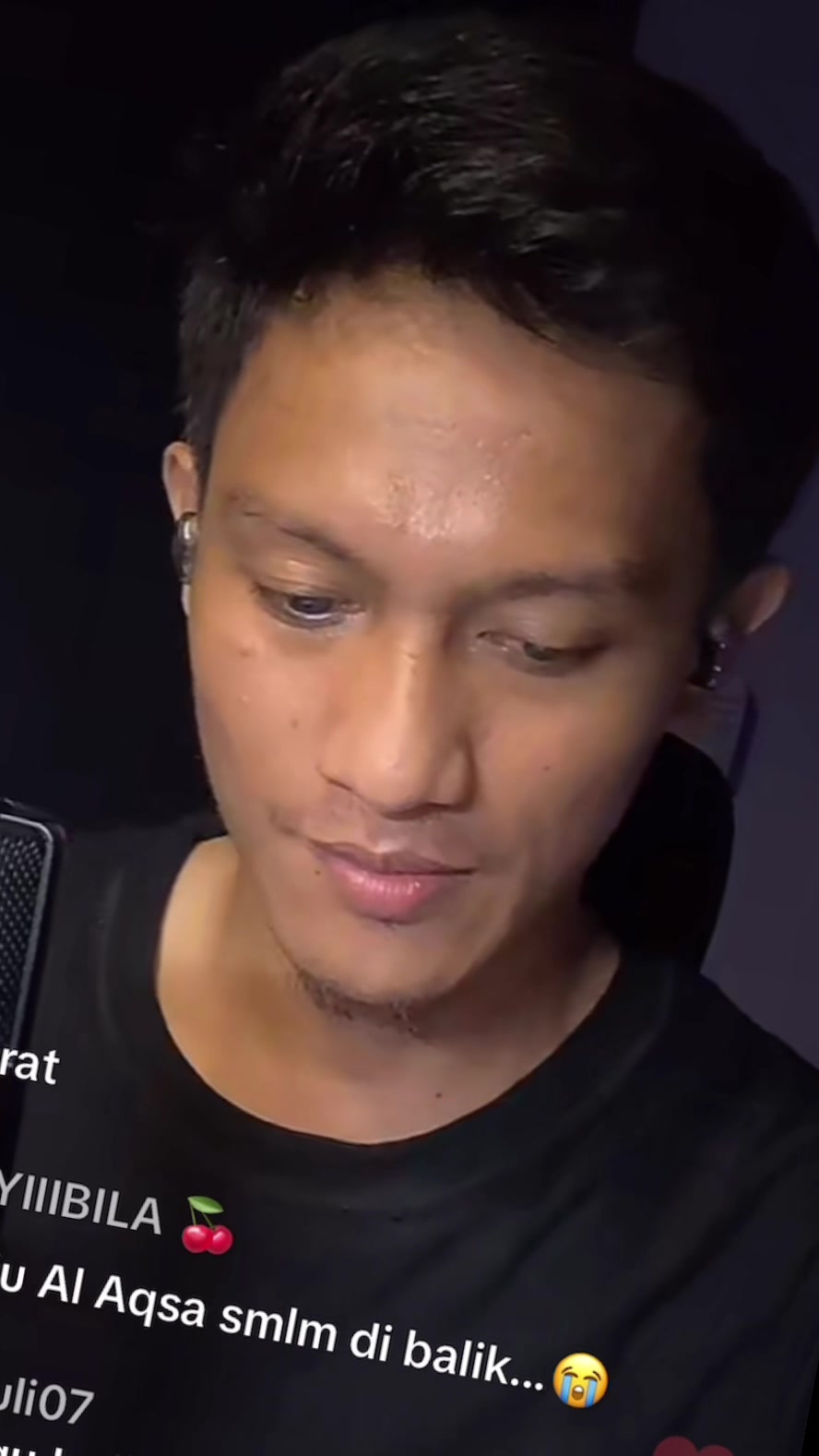 @Andev