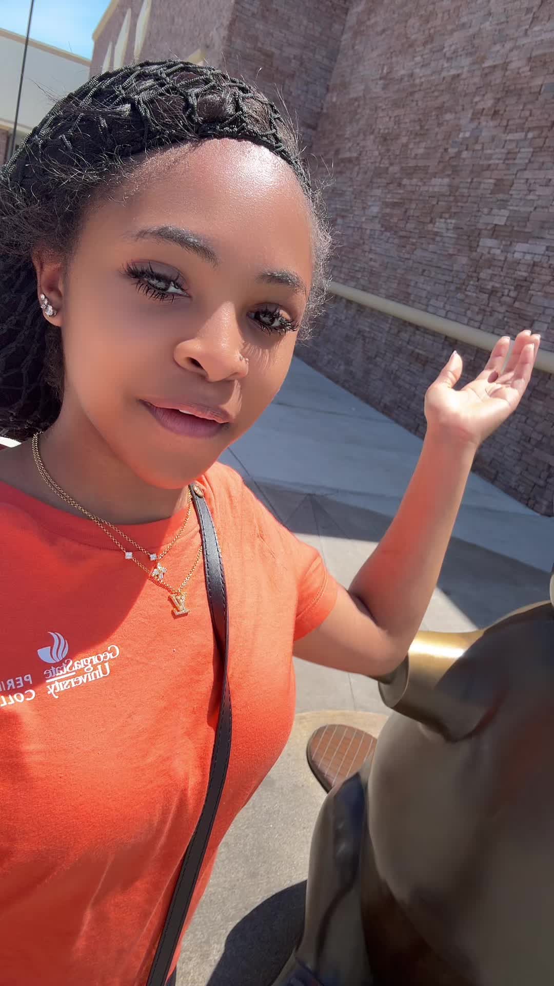 @ilovevintagechanelly