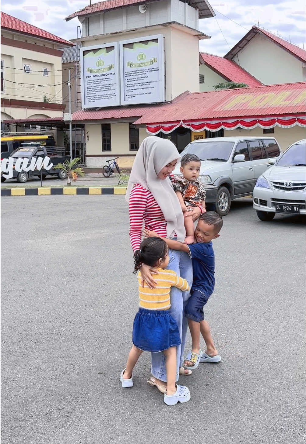 @Aca_Buloh