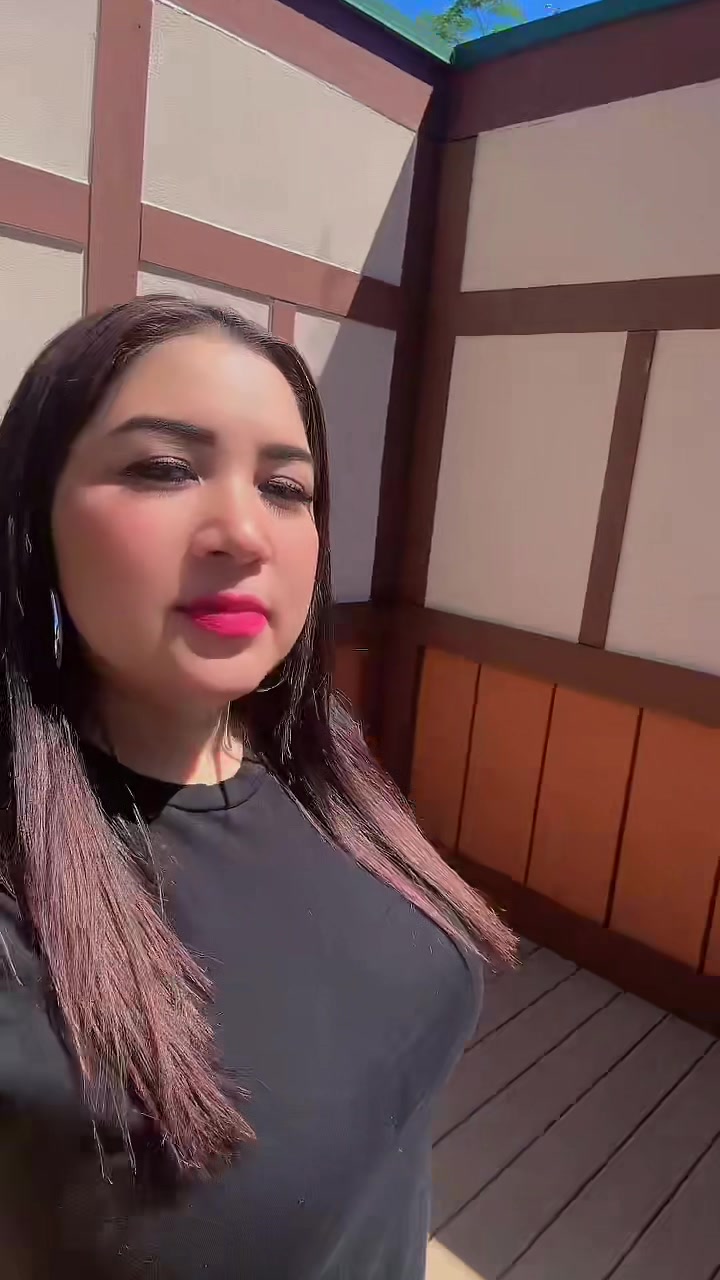 @Alexita