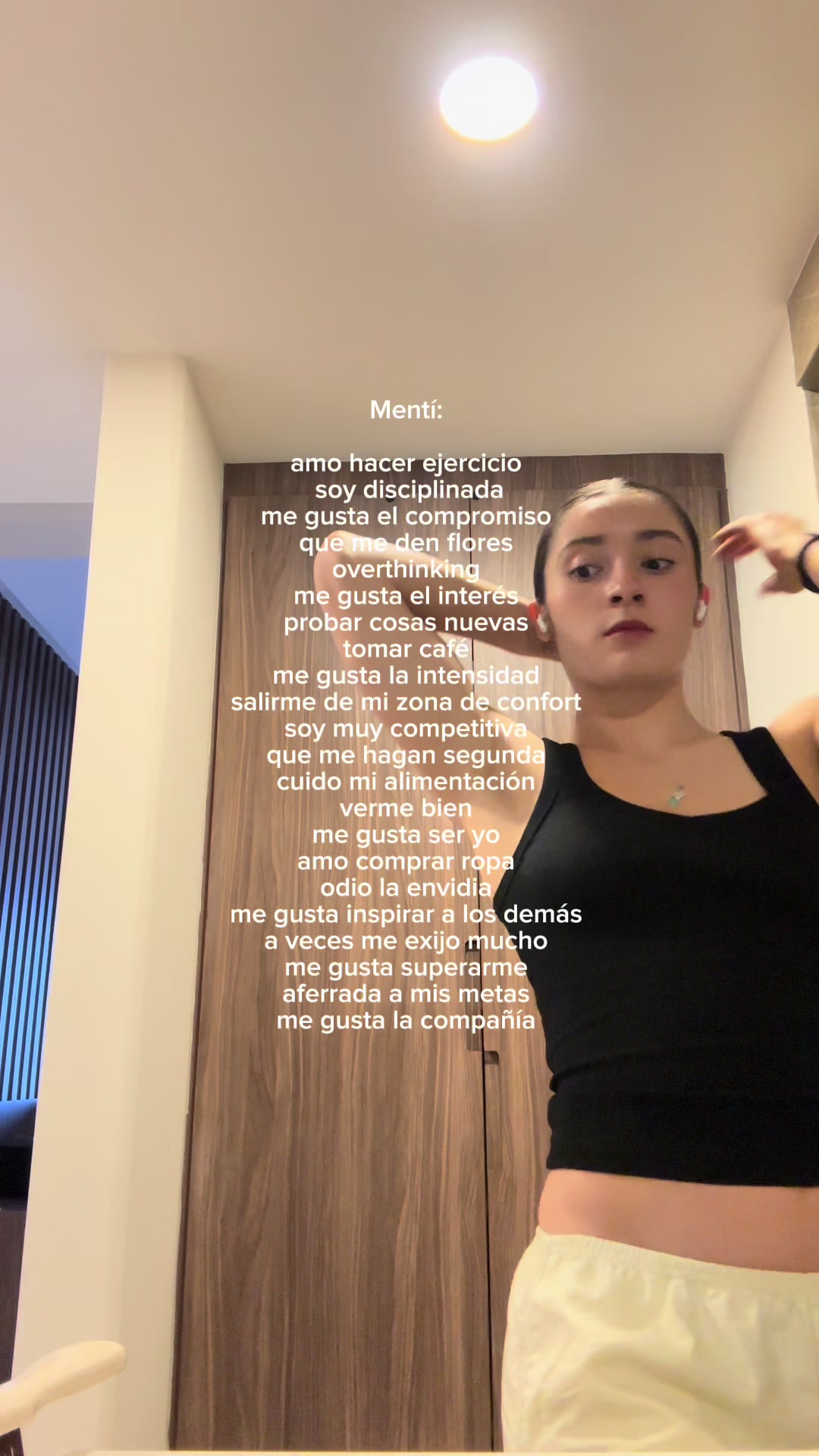 @rebecaalozano