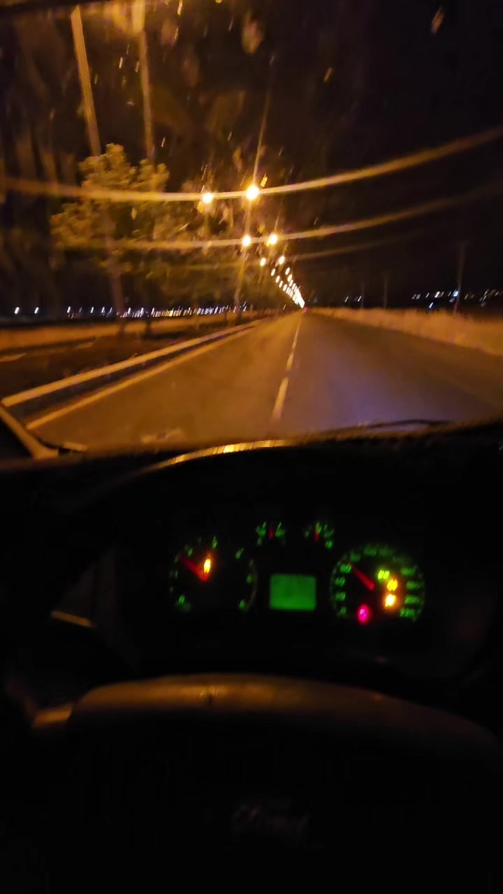 @F'erdi B'aly&uuml;z
