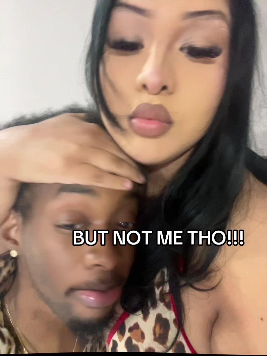 @⃟