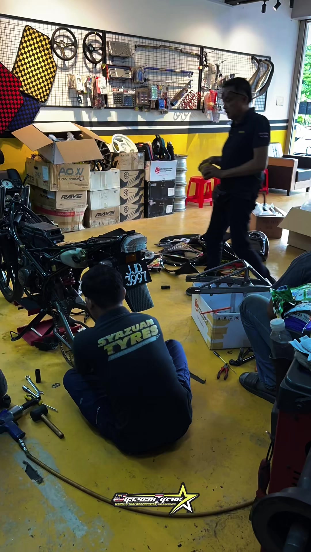 @Syazuan Tyre & Motor