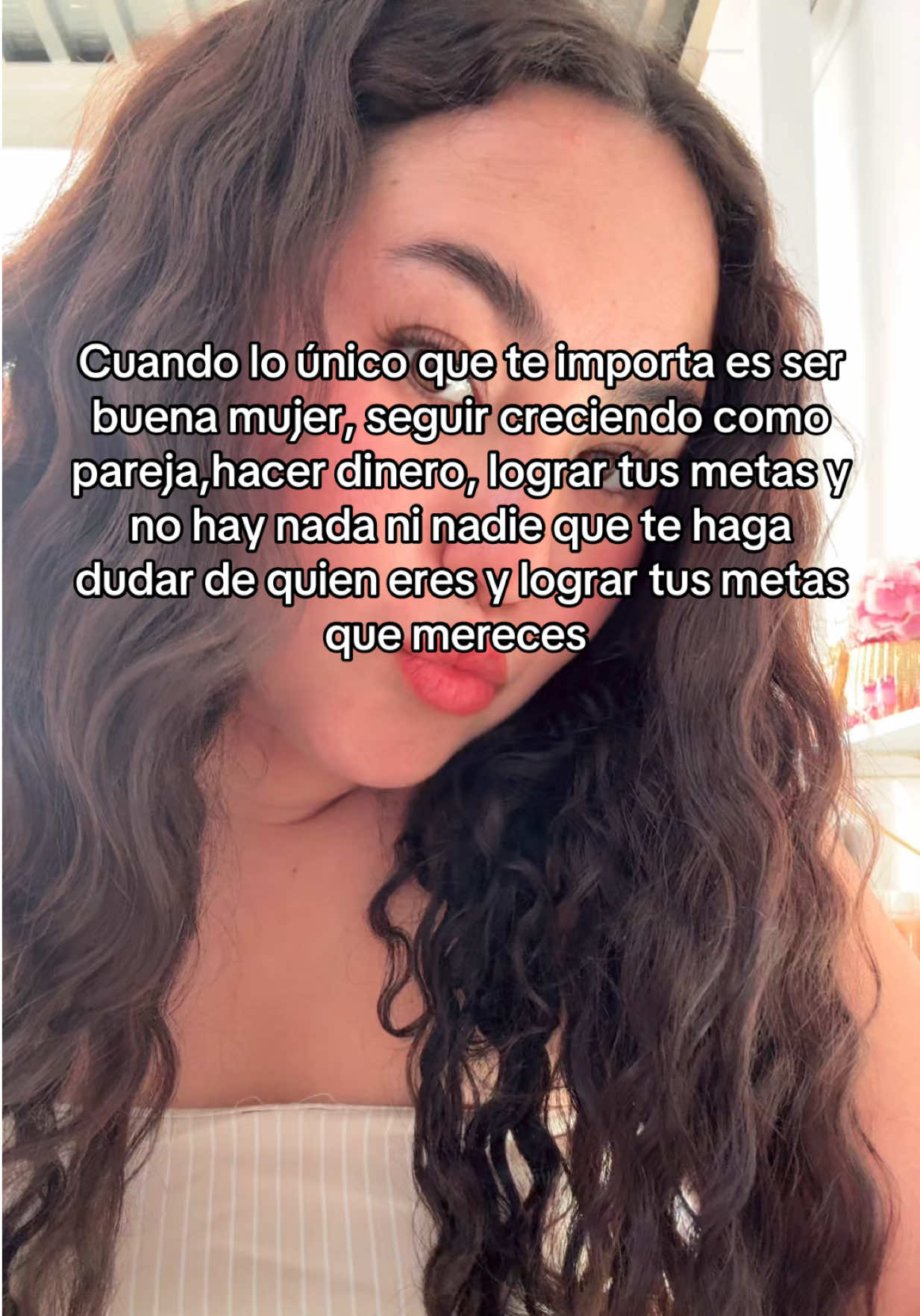 @AlexandraDeLuna_
