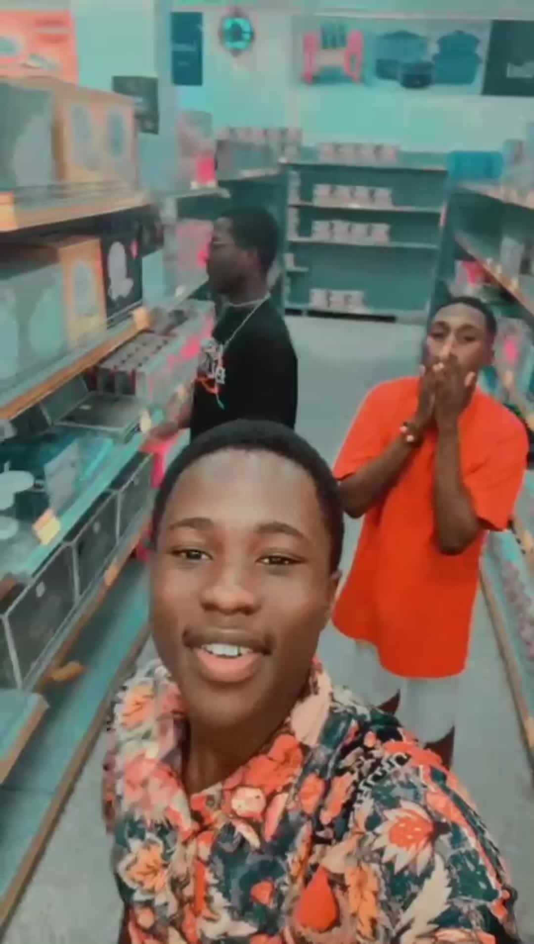 @Kwabena &Icirc;ke💧