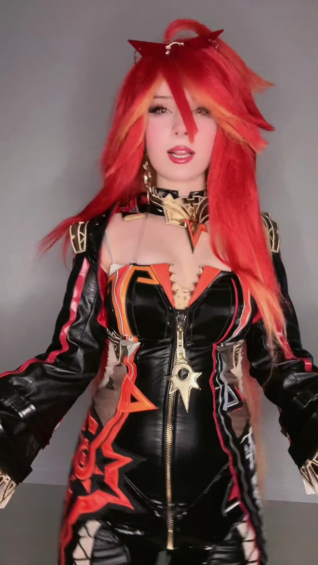 @s.akura.cos