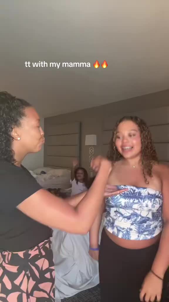 @alexislaw08