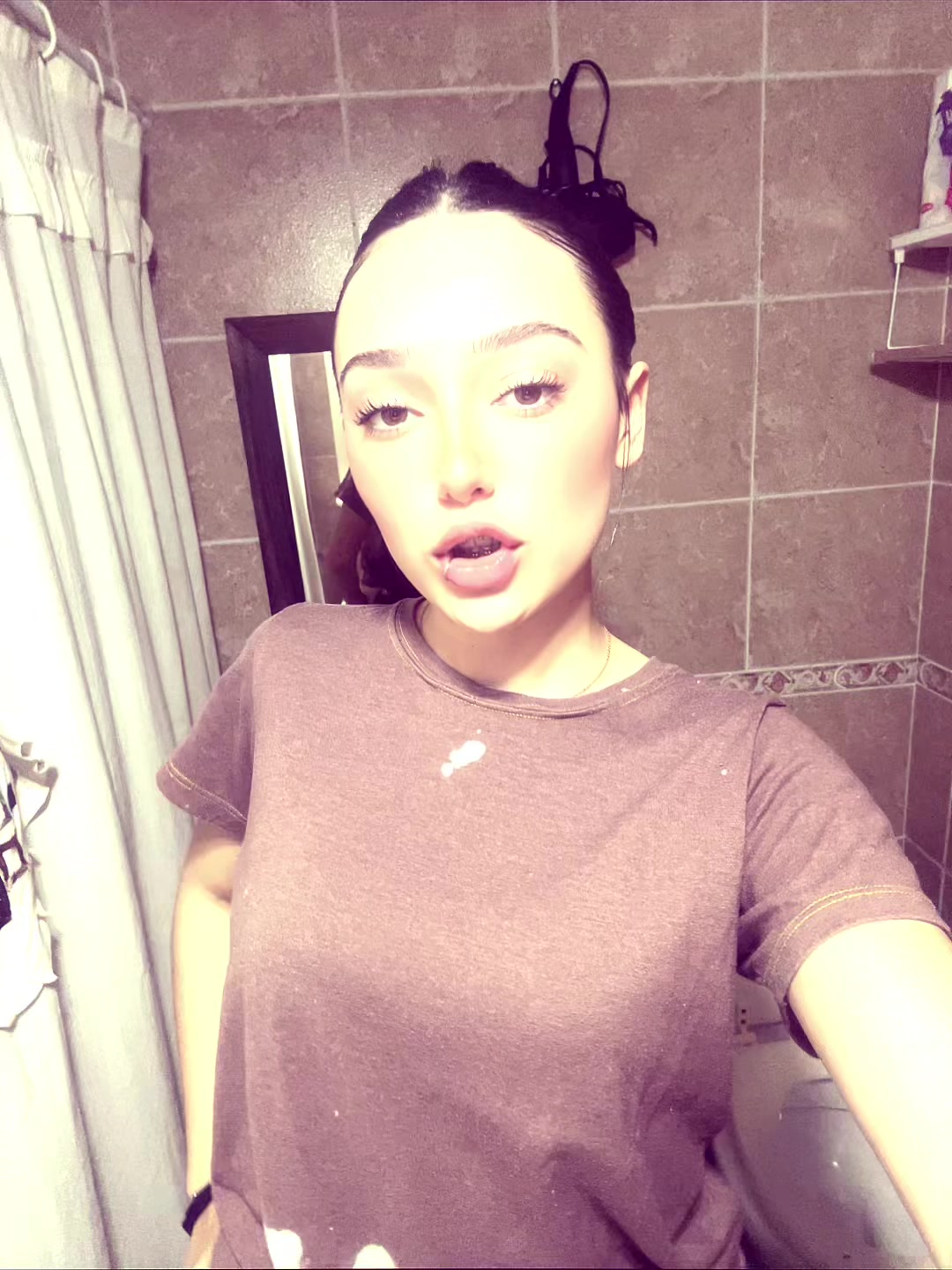 @Lunita ✨