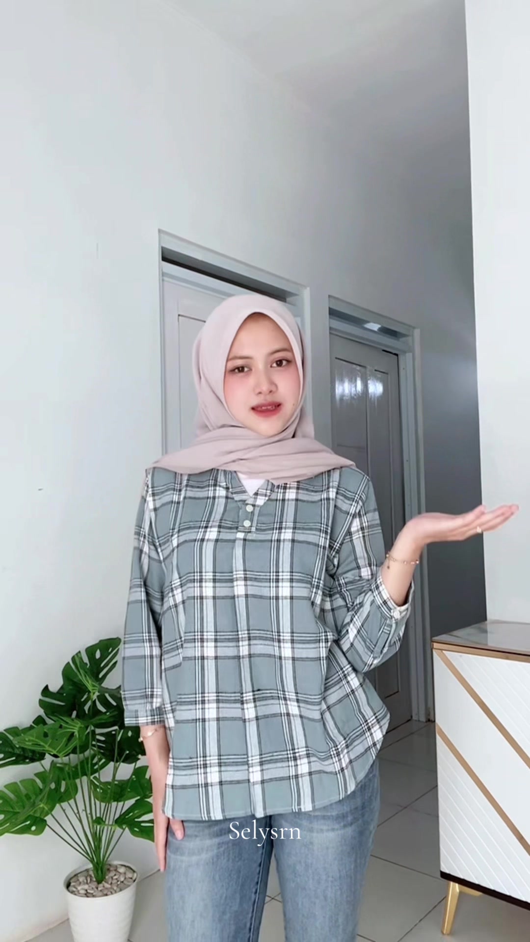 @Selꫂ ၴႅၴ