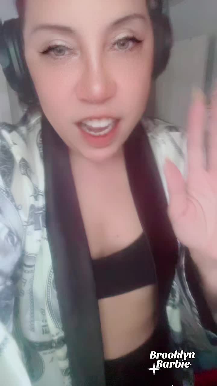 @BrooklynBarbie13