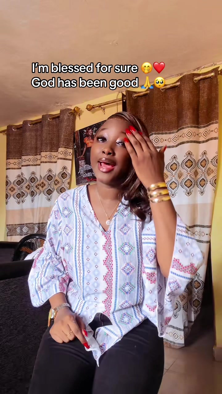 @Bella🐝❤️