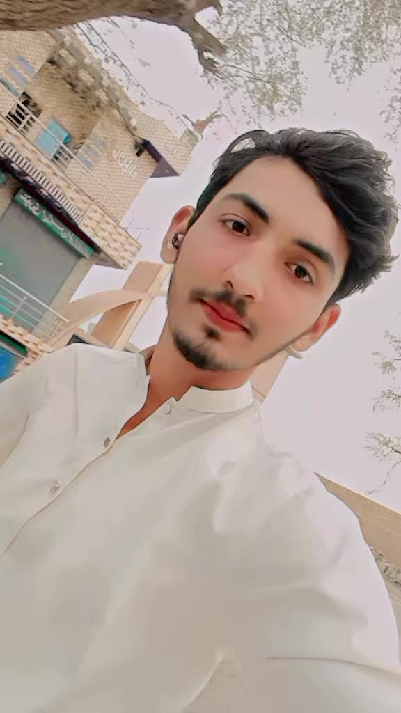 @masoom boy326