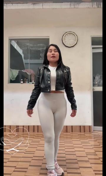 @🇵🇪PERUANA BONITA🇵🇪 😍