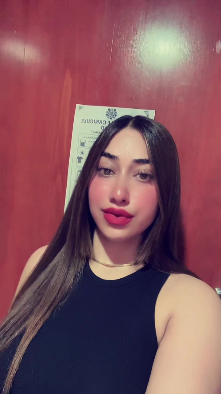 @𝓜𝓲𝓷𝓪 🎀