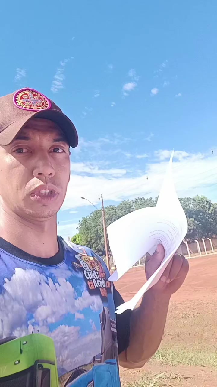 @Bon&eacute;zim 🧢😎🤙🏽