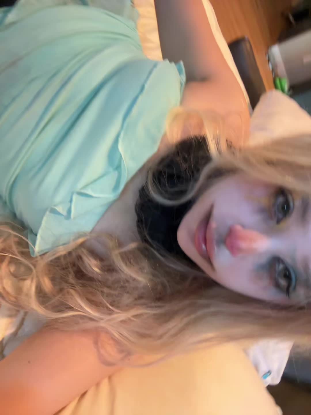 @Anoi