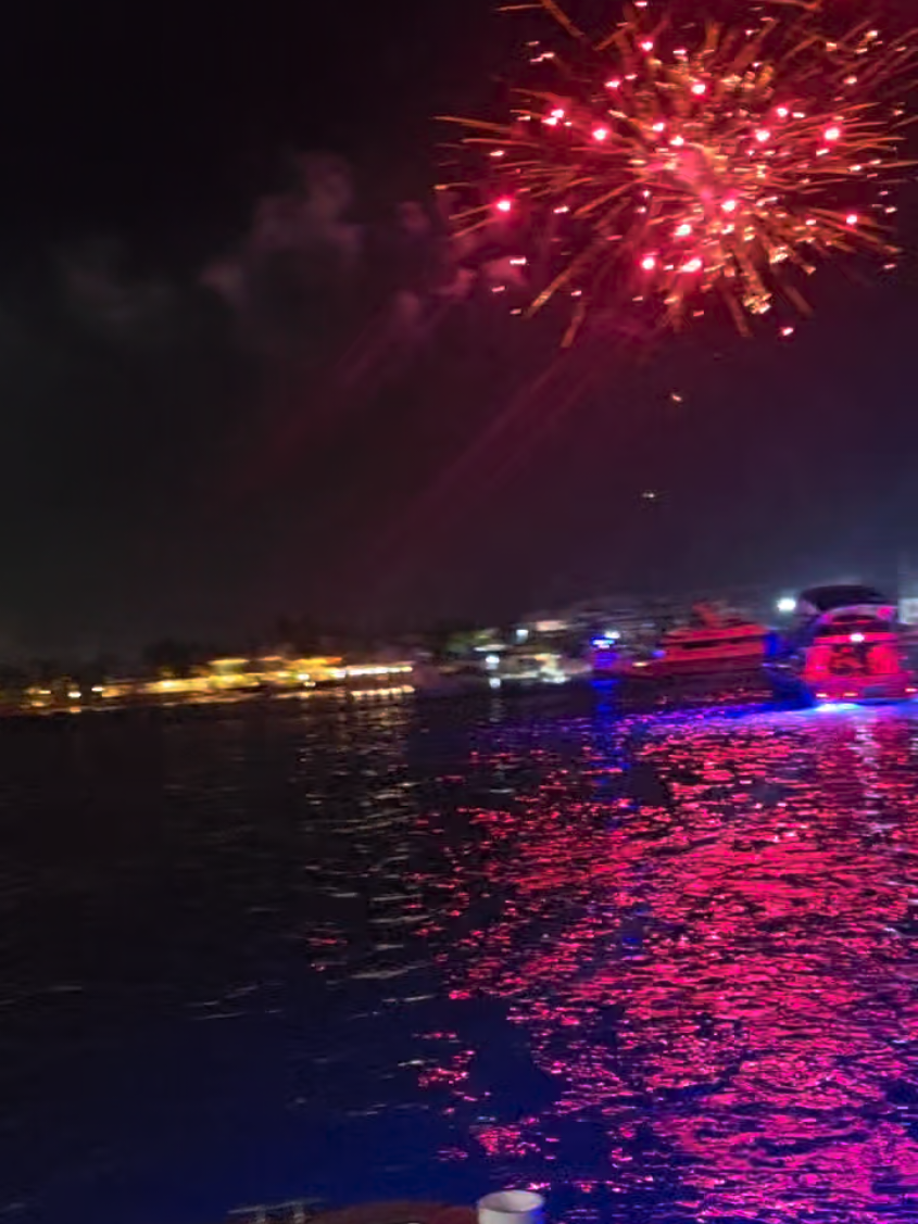 @Gaia Party Boat