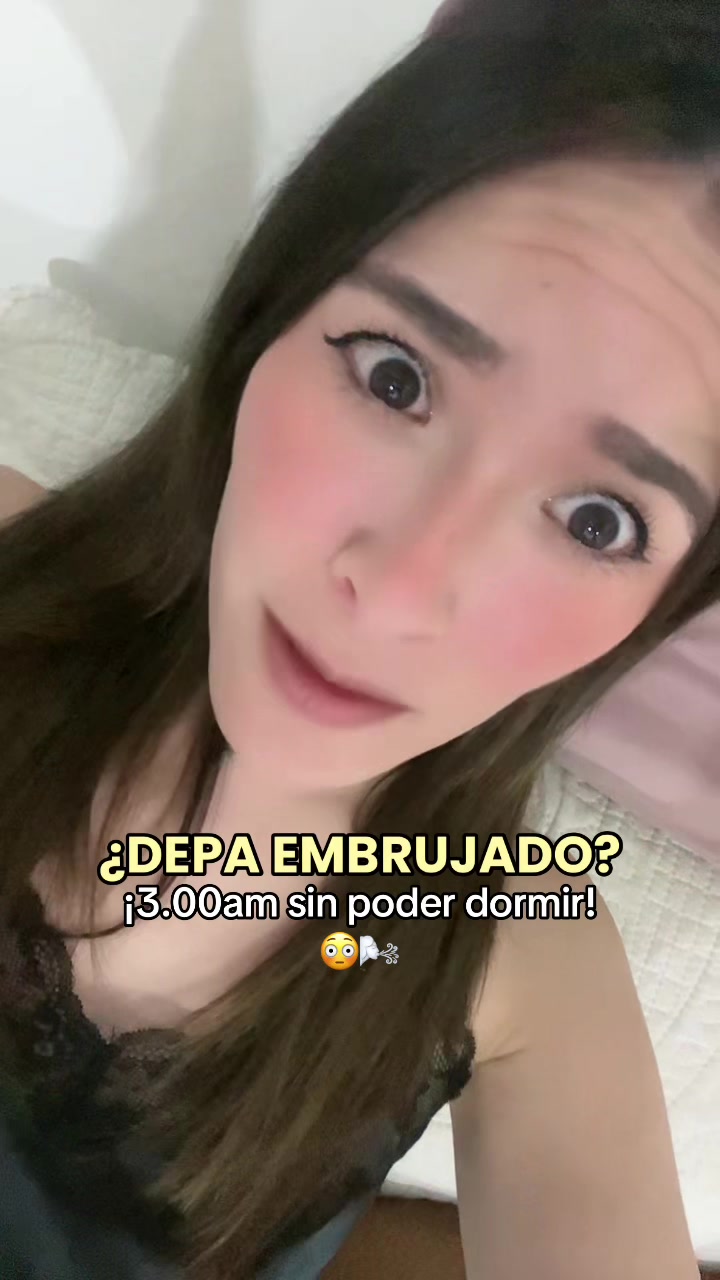 @VickyRoma