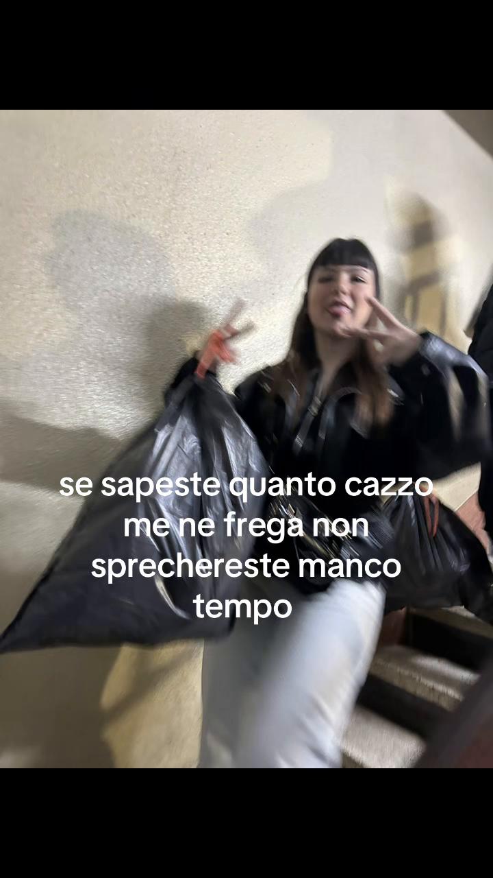 @selena