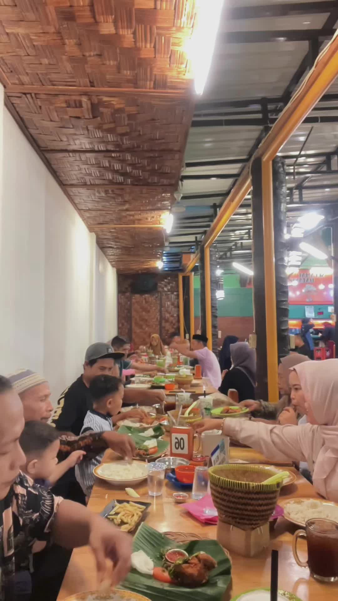 @k i n a