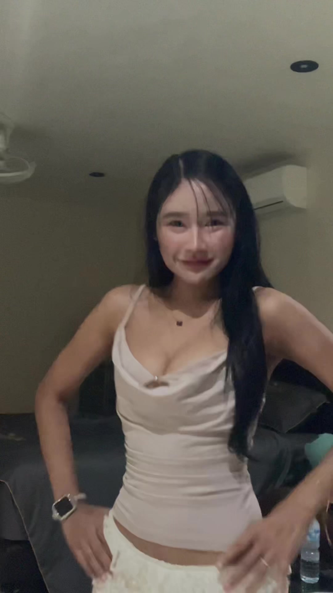 @SuvimolTongrein