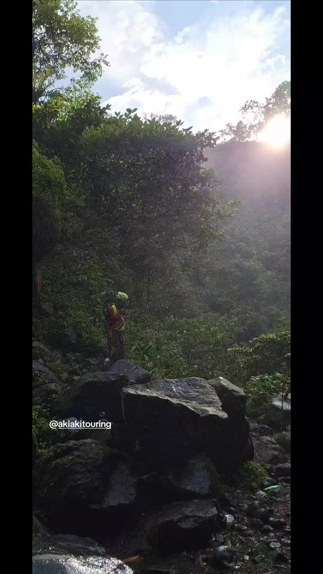 @akiakitouring