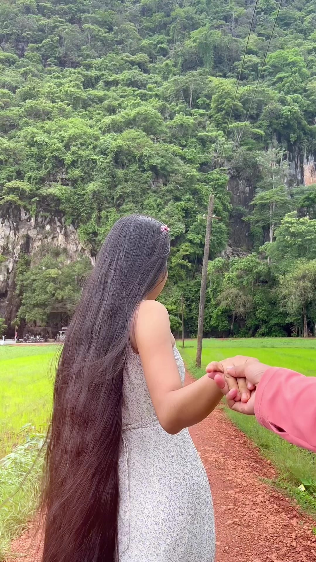 @ᬊ᭄𝐙𝐚𝐫 𝐍𝐲𝐢 𝐖𝐢𝐧