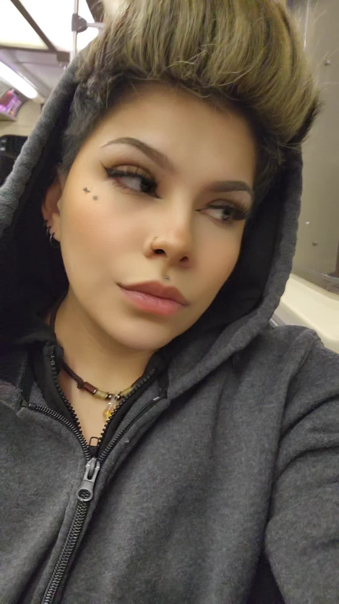 @Scarlett Morales