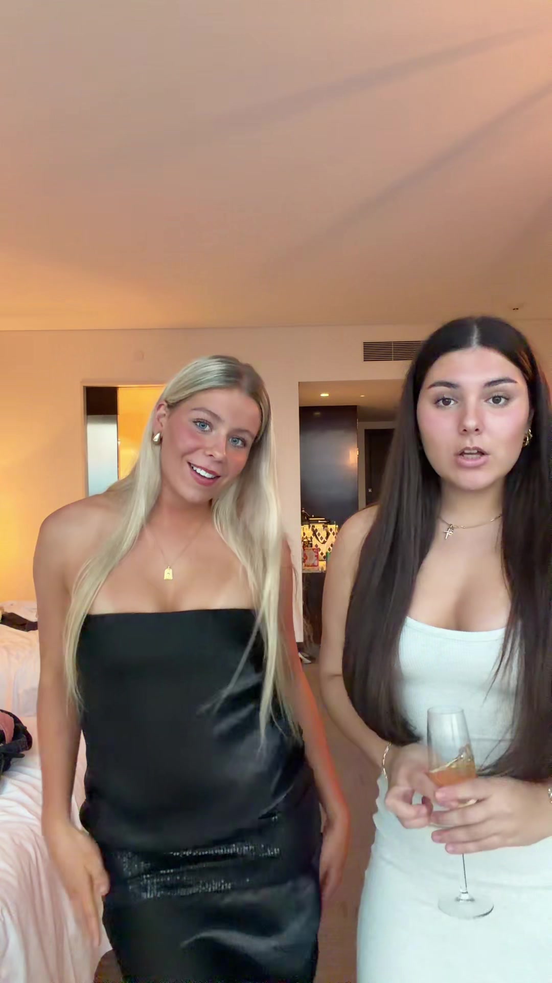 @siennasecond