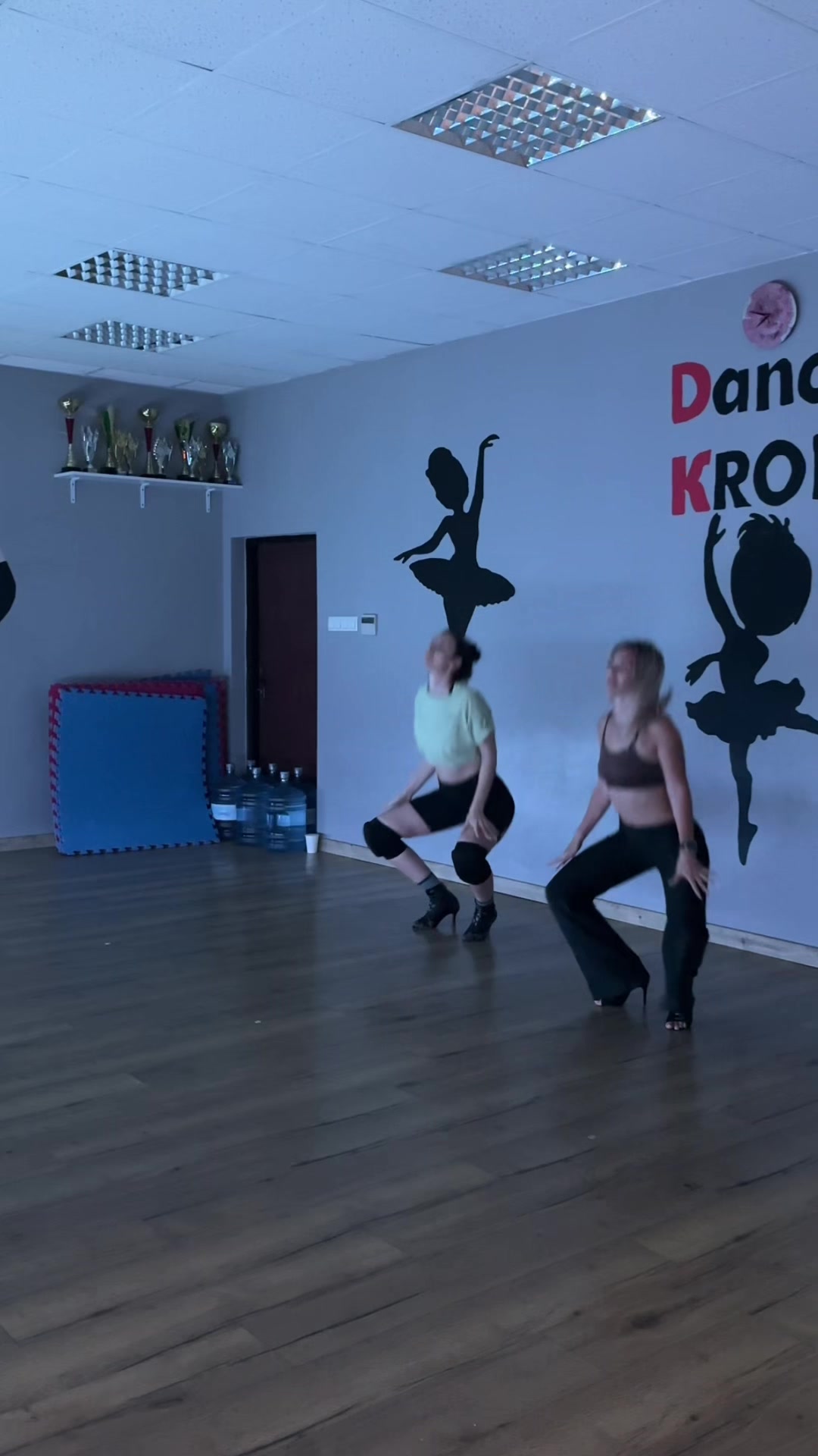 @DANCE KROK 🩰
