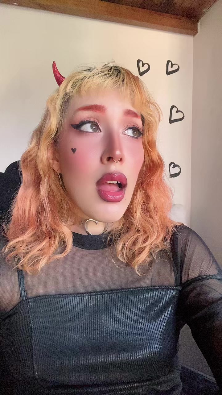 @𝖘𝖜𝖊𝖊𝖙 𝖇𝖑𝖔𝖔𝖒🌹