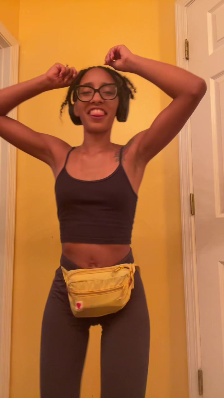 @Ickynikki