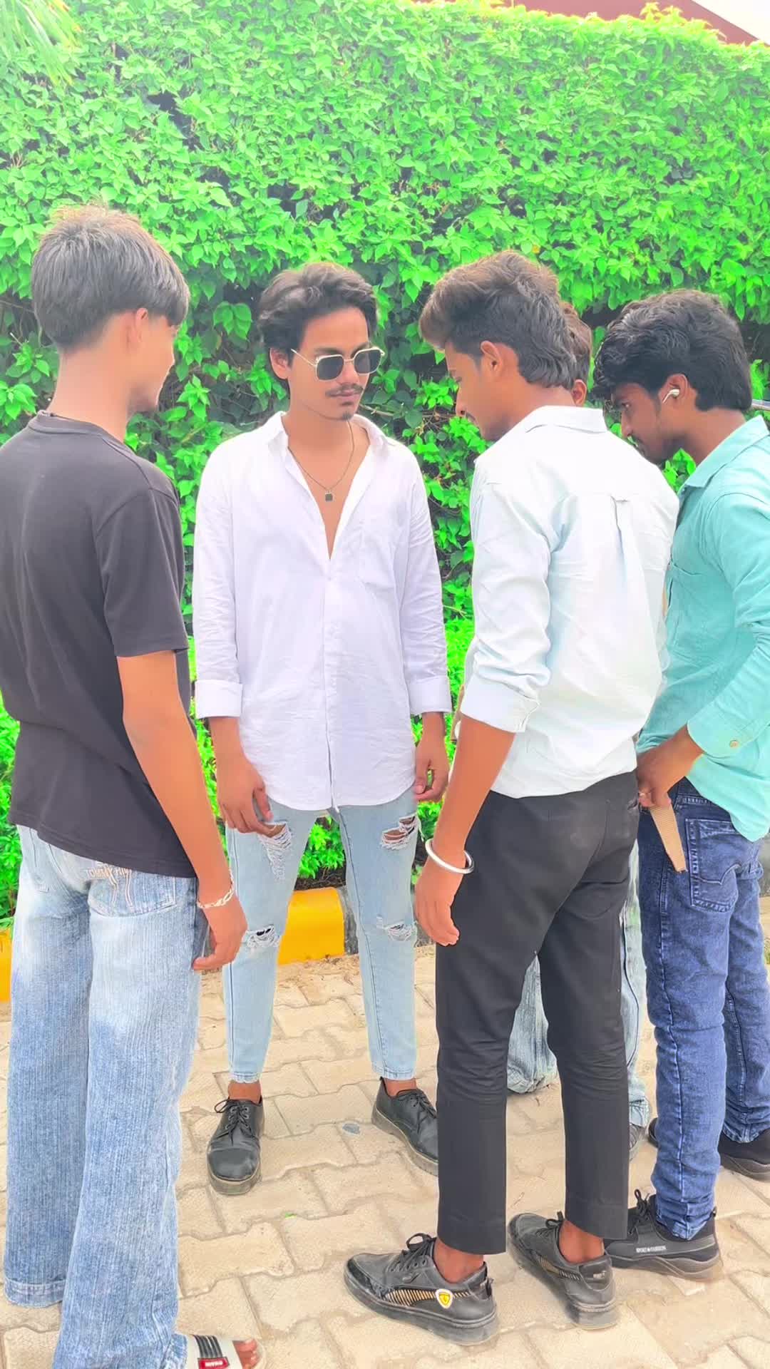 @BRAND🦋RAJU