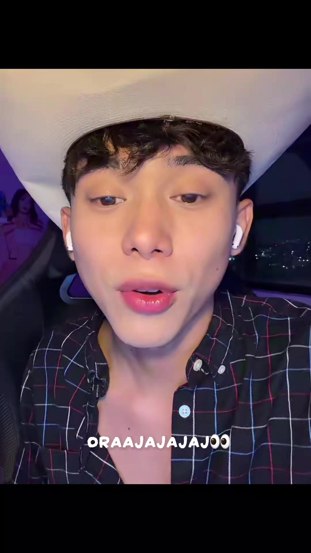 @꙳𝐂𝐚𝐦𝐢🦠